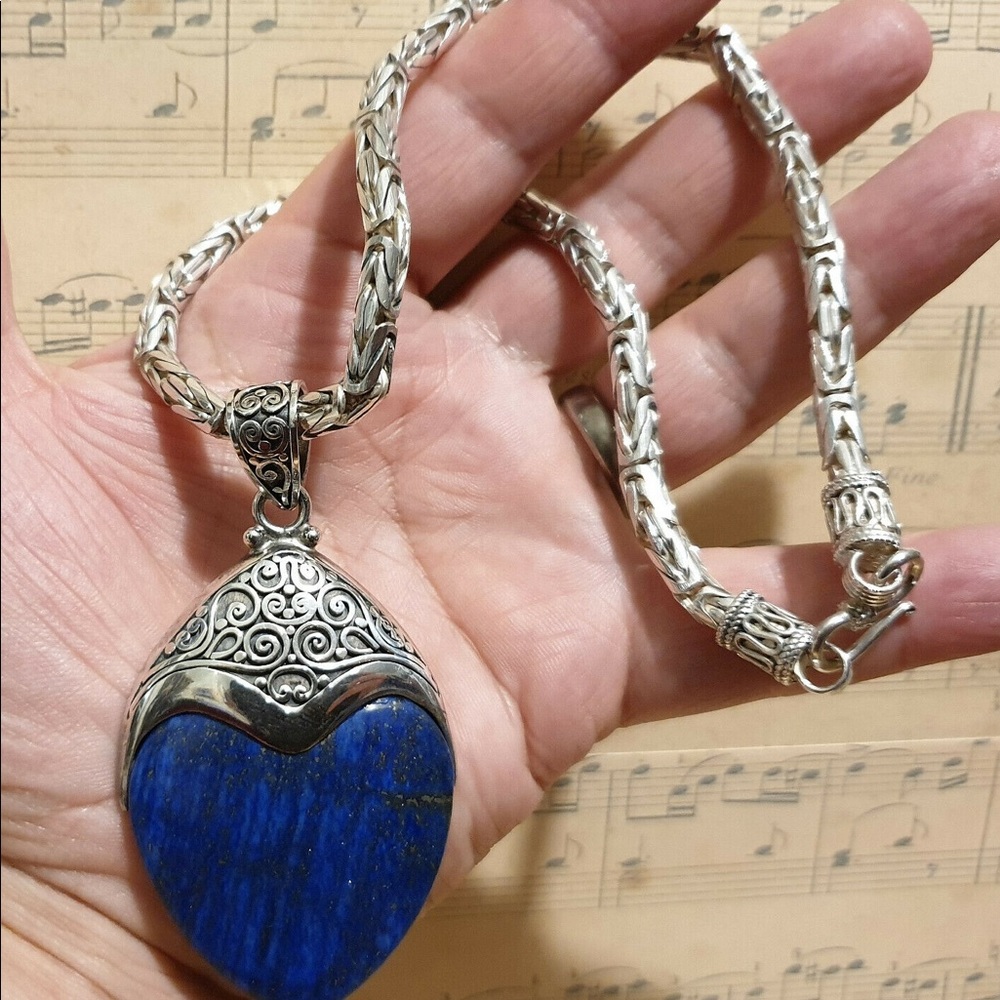 Bali Suarti Sterling Silver Necklace Lapis Lazuli Pendant